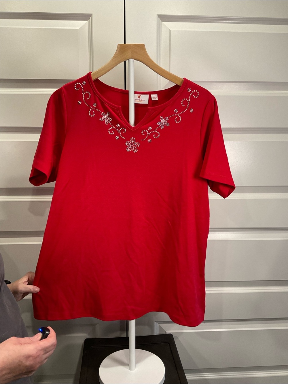 Quacker Factory Red Short Sleeve V-Neck Top with Crystal Floral Trim